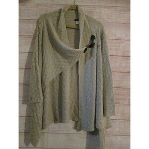 Venus Woman’s Wrap Long Sleeves Cross Over W/toggle Button Sweater Size Medium